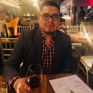 Meet your Posher, Henry